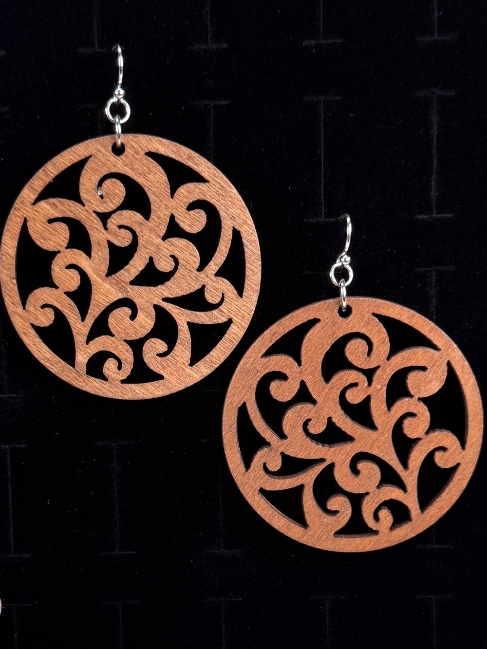 Silvertone cut out circle wood lightweight costume pierced earrings